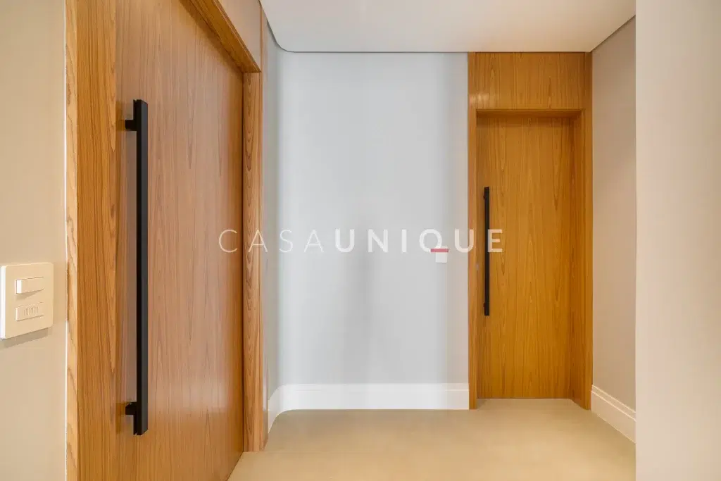 CASA-UNIQUE-APARTAMENTO-REFORMADO-SP-JARDIM-AMERICA-RUA-OSCAR-FREIRE-ENTRADA
