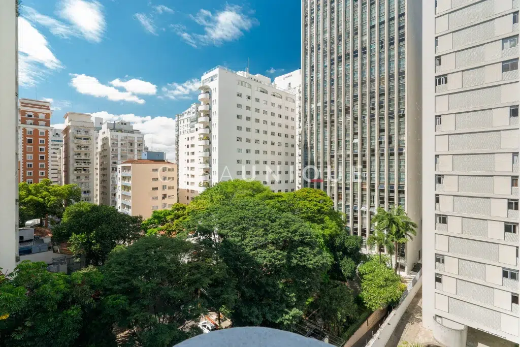 CASA-UNIQUE-APARTAMENTO-REFORMADO-SP-JARDIM-AMERICA-RUA-OSCAR-FREIRE-VARANDA-2