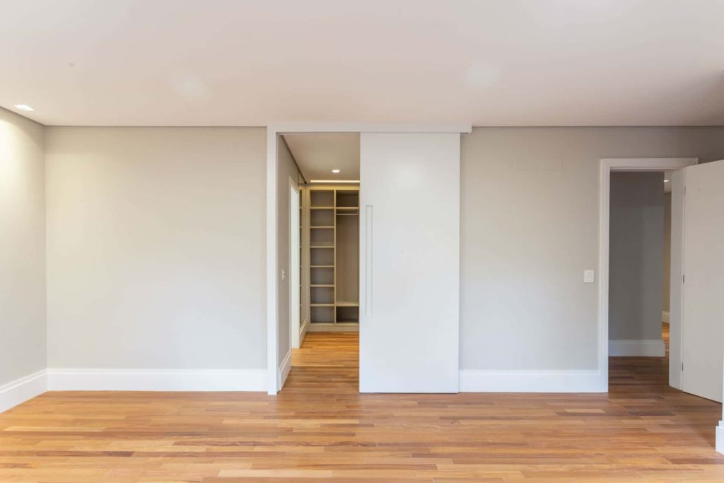 03-APARTAMENTO-REFORMADO-CASA-UNIQUE-SP-ITAIM-JESUINO-SUITE-MASTER-3B