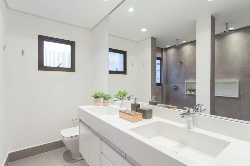 APARTAMENTO-REFORMADO-CASA-UNIQUE-SP-ITAIM-ITACEMA-BANHO-M-01