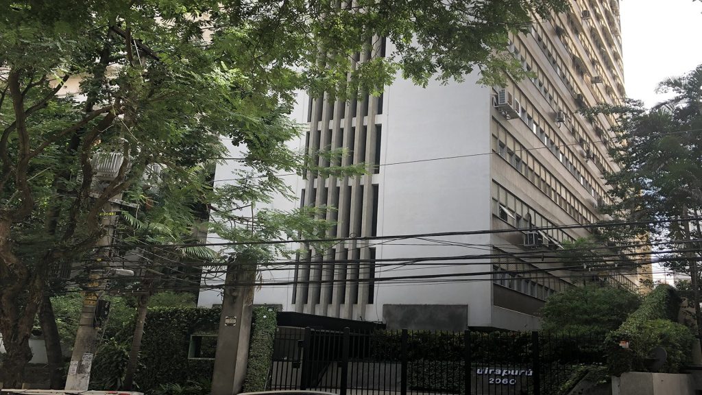 APARTAMENTO-REFORMADO-CASA-UNIQUE-SP-JARDINS-RUA-BELA-CINTRA-2060-FACHADA-1920