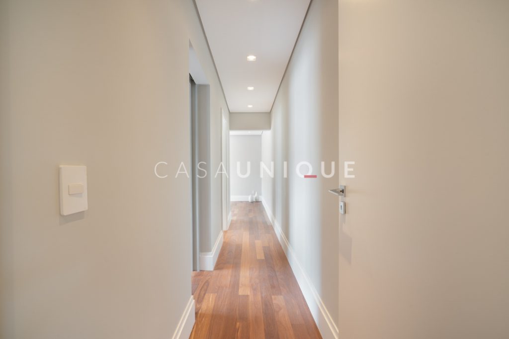 CASA-UNIQUE-APARTAMENTO-REFORMADO-SP-JARDINS-ALAMEDA-FRANCA-467-CORREDORCASA-UNIQUE-APARTAMENTO-REFORMADO-SP-JARDINS-ALAMEDA-FRANCA-467-CORREDOR