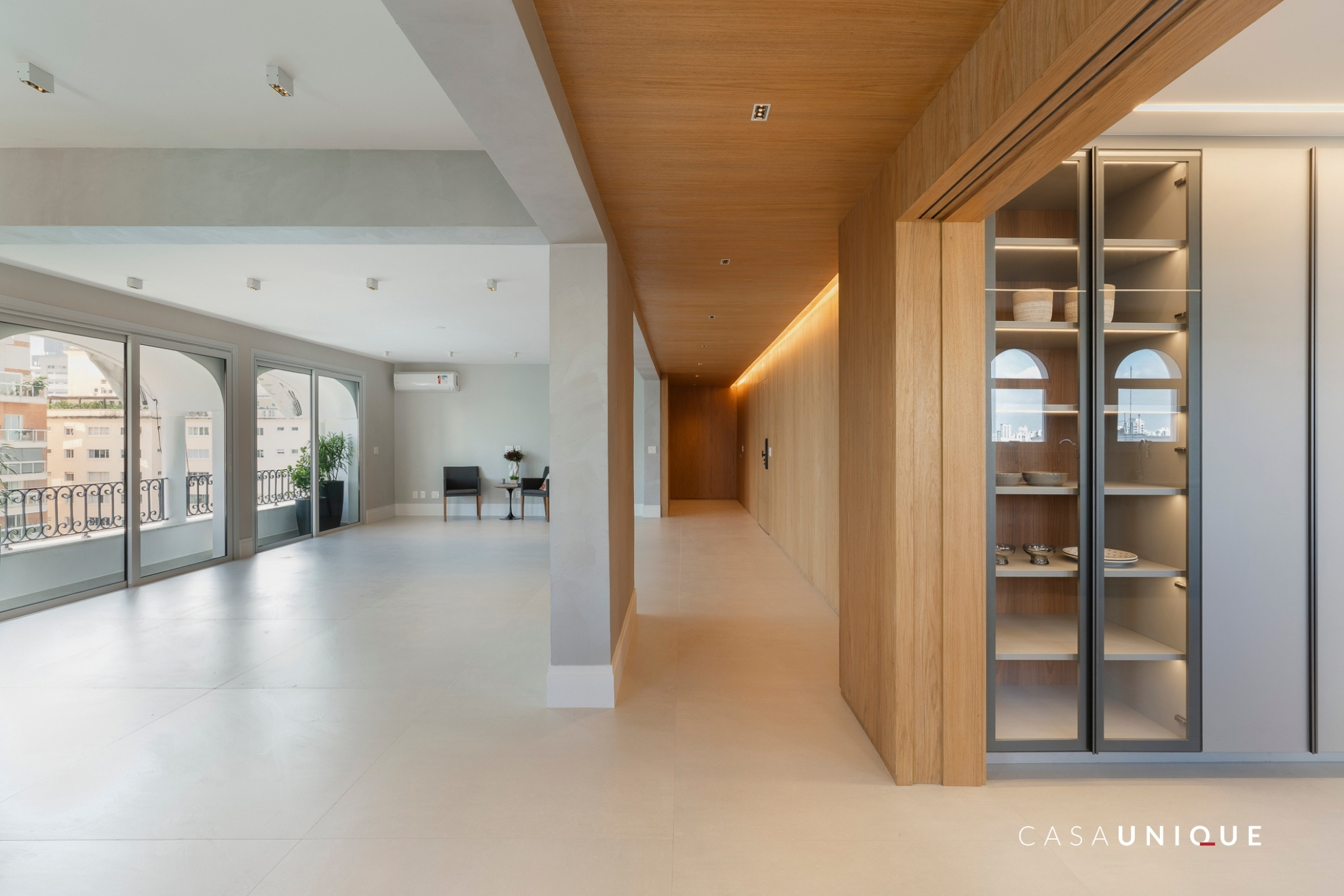 CASA-UNIQUE-BELA-CINTRA-2271-APTO-REFORMADO